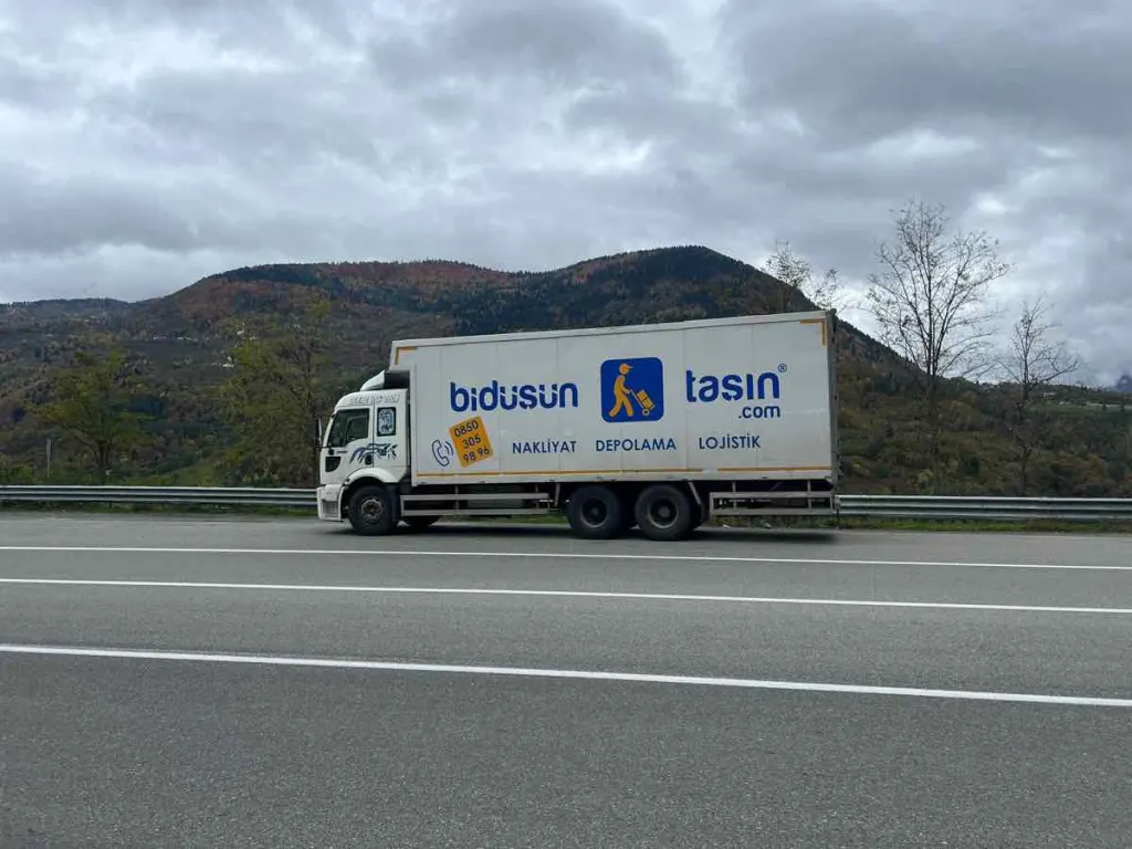Uluslararası Nakliyat